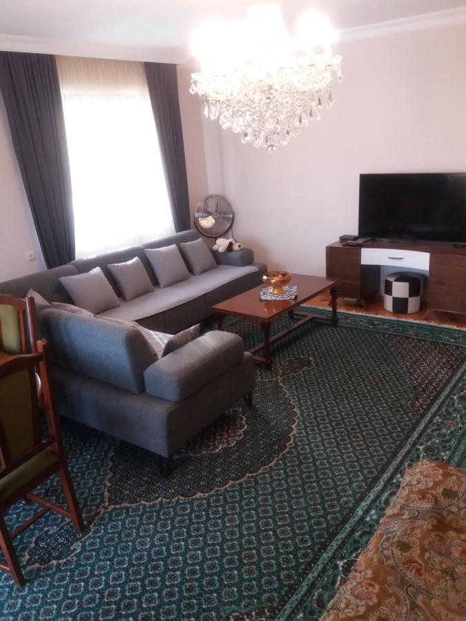 Marina House Apartamento Batumi Exterior foto