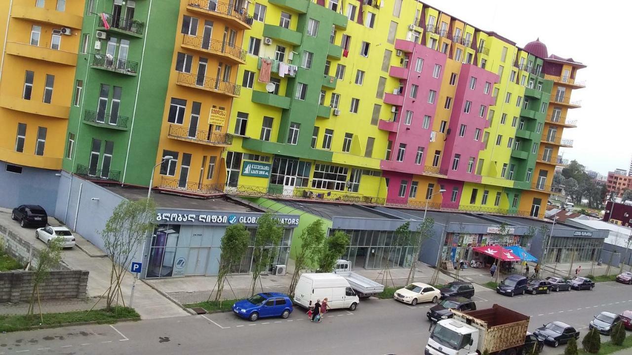 Marina House Apartamento Batumi Exterior foto